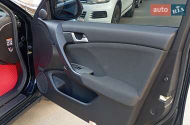 Седан Honda Accord 2009 в 