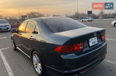 Седан Honda Accord 2006 в Киеве