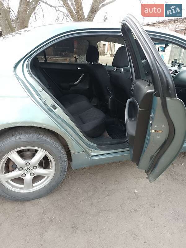 Седан Honda Accord 2003 в Днепре