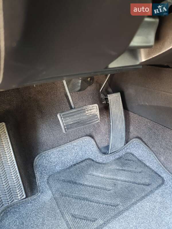 Універсал Honda Accord 2011 в Черкасах