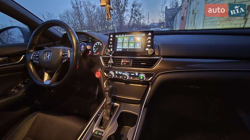 Седан Honda Accord 2020 в Житомире