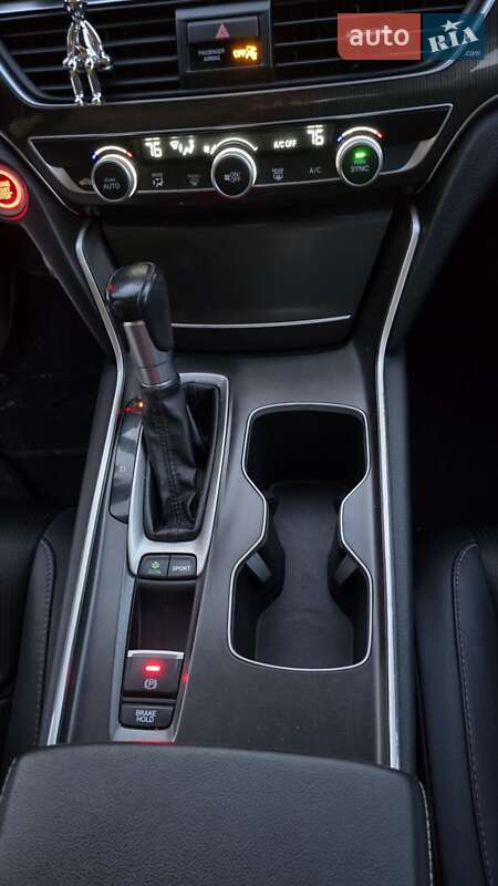 Седан Honda Accord 2020 в Житомире