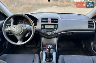 Универсал Honda Accord 2006 в 