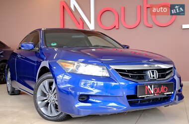 Купе Honda Accord 2012 в 