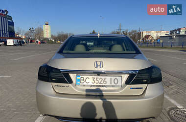 Седан Honda Accord 2014 в 