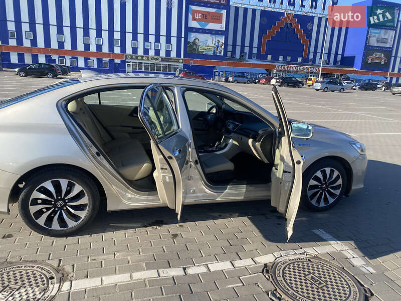 Седан Honda Accord 2014 в Львові фото 16 Седан Honda Accord 2014 в Львові