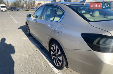 Седан Honda Accord 2014 в 