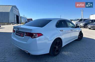 Седан Honda Accord 2012 в Львове