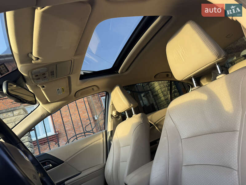 Седан Honda Accord 2014 в Хмельницькому
