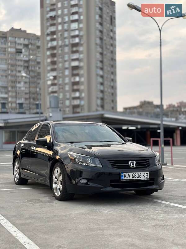 Седан Honda Accord 2008 в Киеве