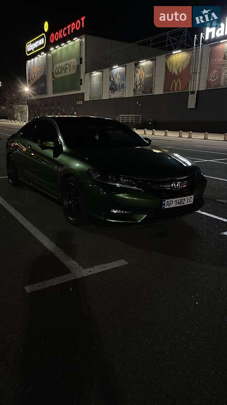 Купе Honda Accord 2015 в Києві