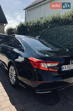 Седан Honda Accord 2017 в 