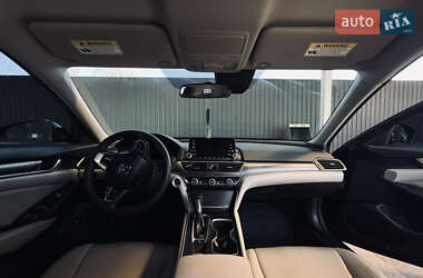 Седан Honda Accord 2017 в 