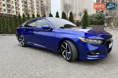 Седан Honda Accord 2017 в 