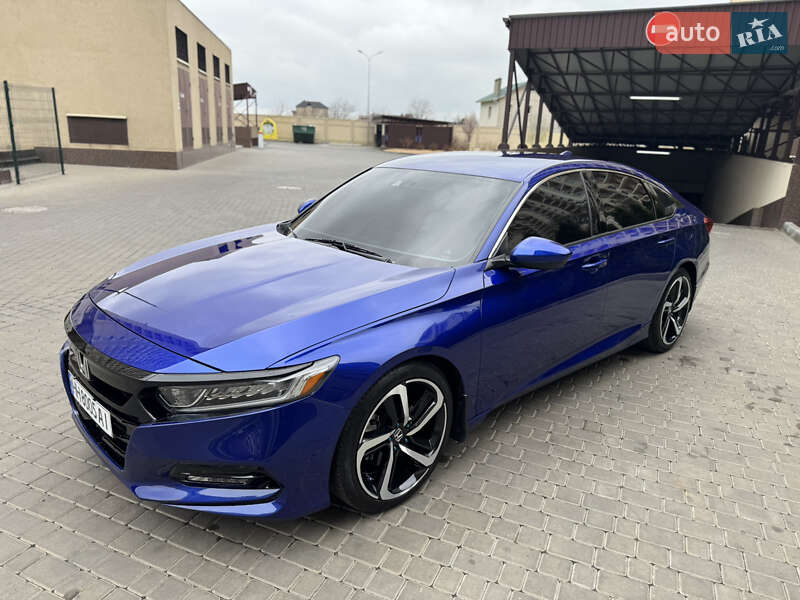 Седан Honda Accord 2017 в Одессе