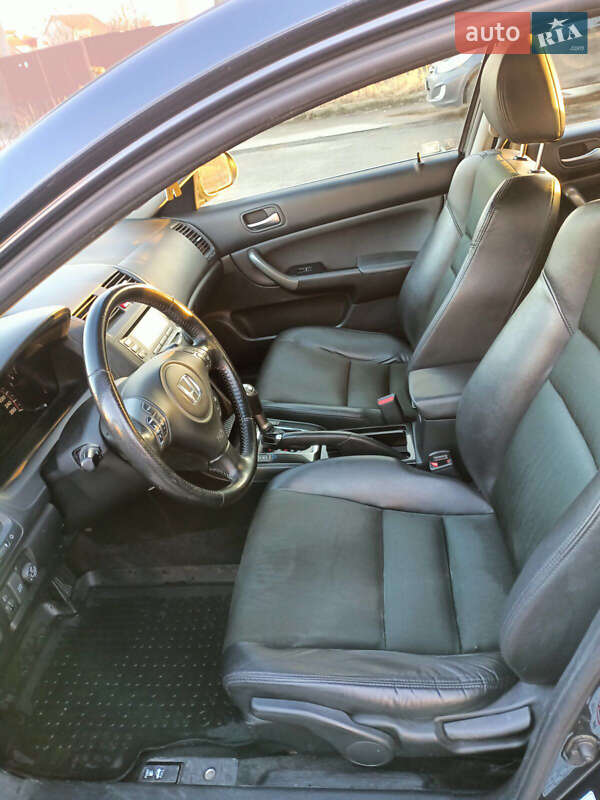 Седан Honda Accord 2007 в Киеве