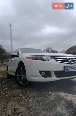 Універсал Honda Accord 2010 в 