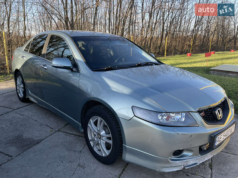 Седан Honda Accord 2004 в Черкассах