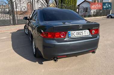 Седан Honda Accord 2005 в 
