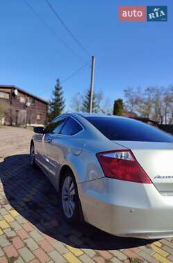 Купе Honda Accord 2008 в 