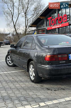 Седан Honda Accord 1993 в 