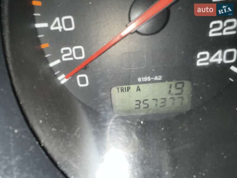 Седан Honda Accord 2000 в Кам'янець-Подільському