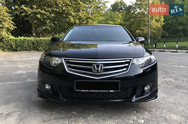 Седан Honda Accord 2010 в 