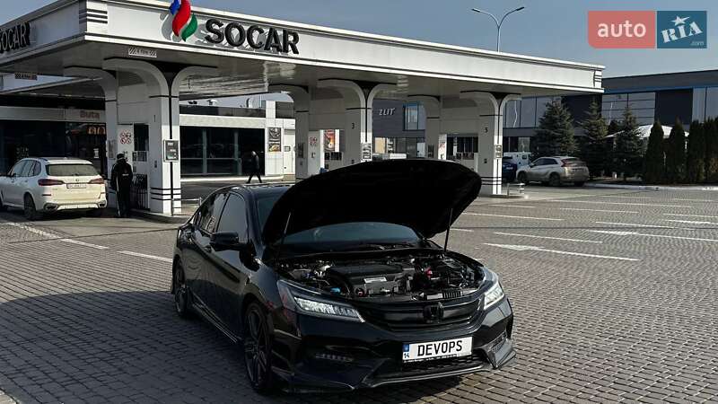 Седан Honda Accord 2017 в Львові