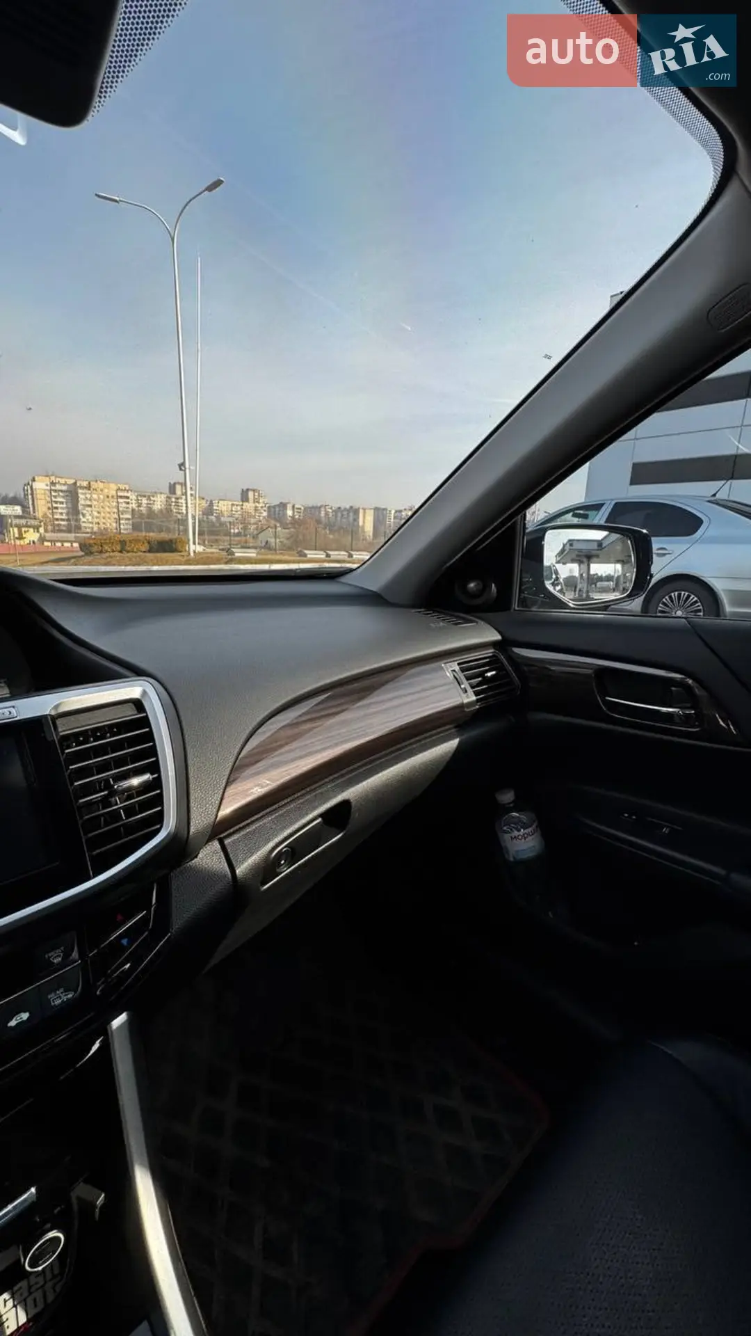 2017 Honda Accord - мініатюра 23