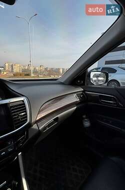 Седан Honda Accord 2017 в 