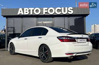 Седан Honda Accord 2016 в 