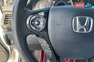 Седан Honda Accord 2016 в 