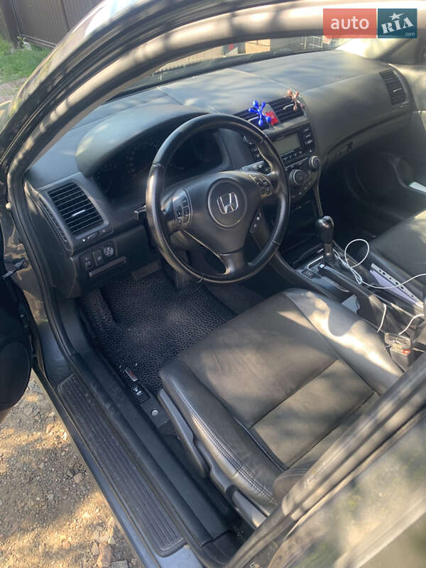 Седан Honda Accord 2008 в Києві