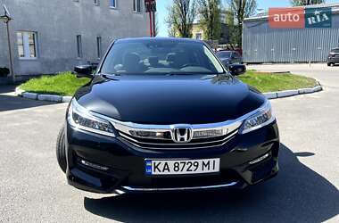Седан Honda Accord 2017 в 