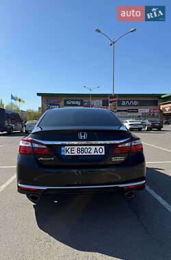 Седан Honda Accord 2017 в 