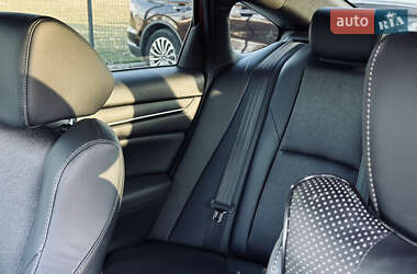 Седан Honda Accord 2018 в 