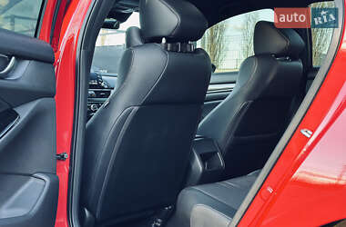 Седан Honda Accord 2018 в 