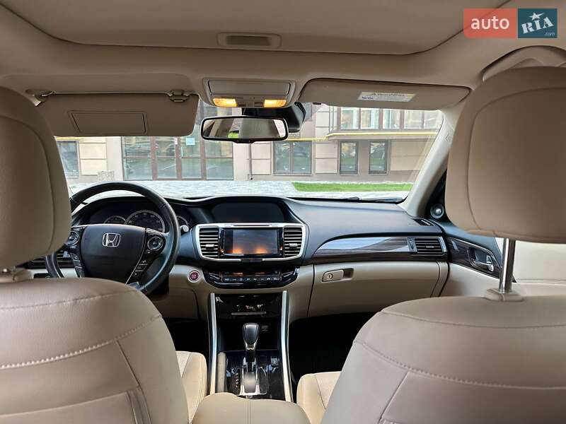 Седан Honda Accord 2017 в Києві