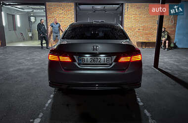 Седан Honda Accord 2016 в 