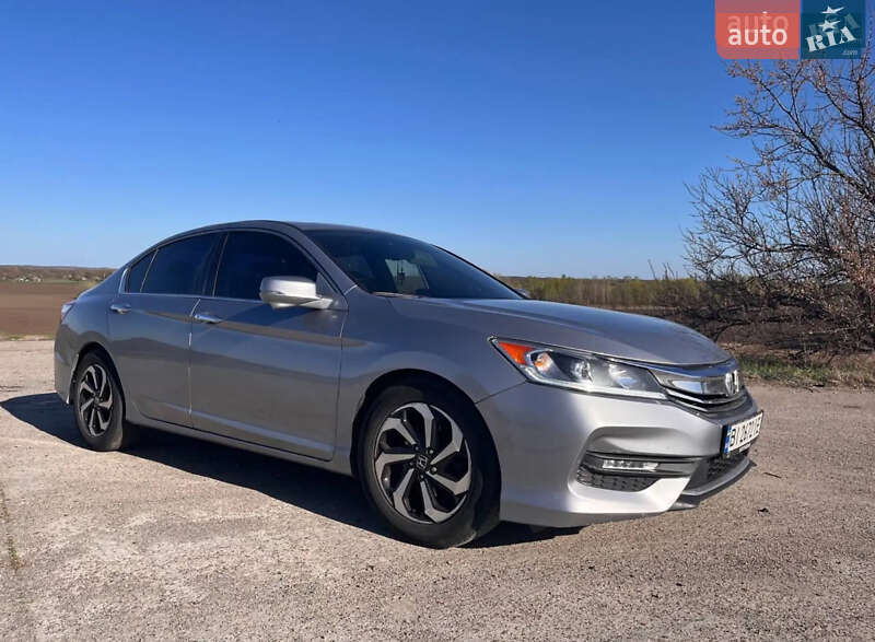 Седан Honda Accord 2016 в Пирятині