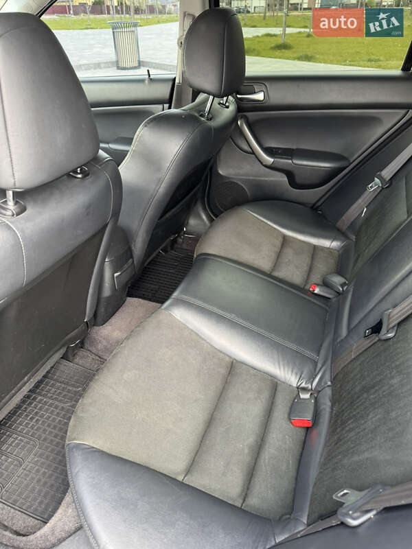 Седан Honda Accord 2006 в Києві