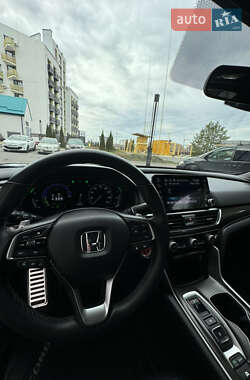 Седан Honda Accord 2022 в 