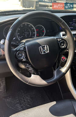 Седан Honda Accord 2016 в 