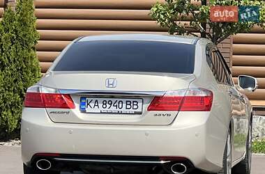Седан Honda Accord 2013 в 