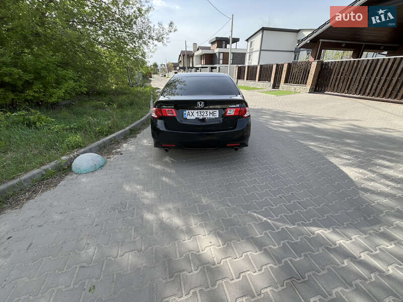 Седан Honda Accord 2008 в Києві