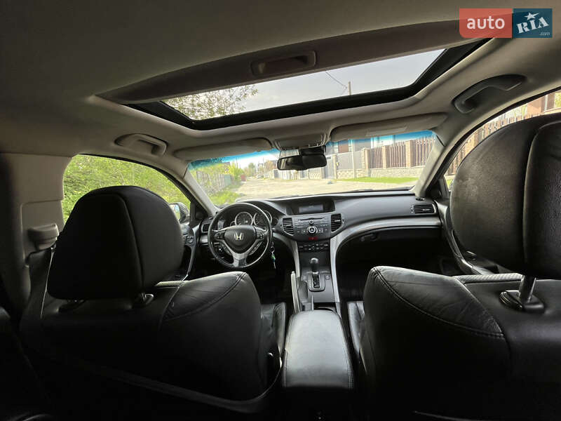 Седан Honda Accord 2008 в Києві