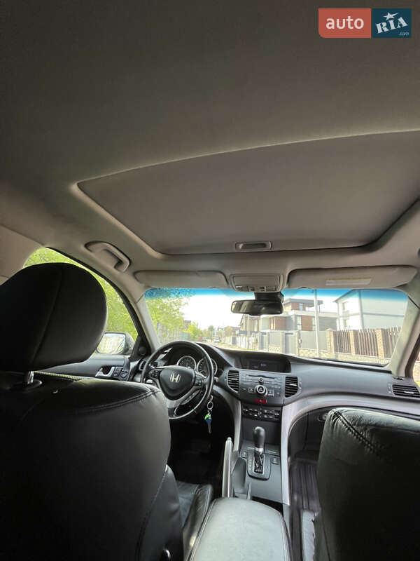 Седан Honda Accord 2008 в Києві