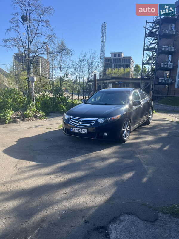 Седан Honda Accord 2008 в Києві