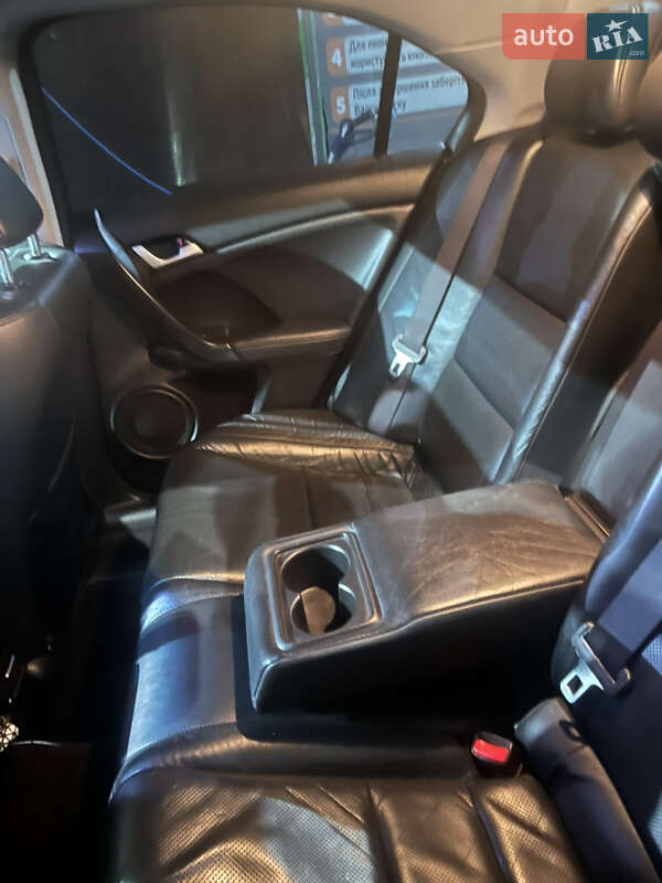 Седан Honda Accord 2008 в Києві