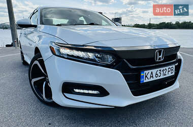 Седан Honda Accord 2018 в Києві